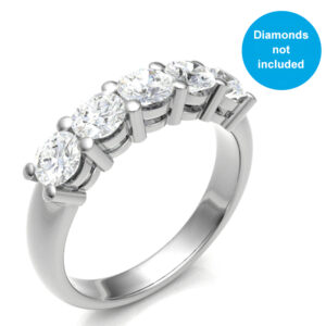 Five-Stone Ring 18 Gold / Platinum for Perfectly Matched Same Size Round Brilliant Diamonds